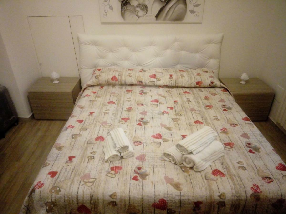 Lucy Sweet Home 莫诺波利 外观 照片