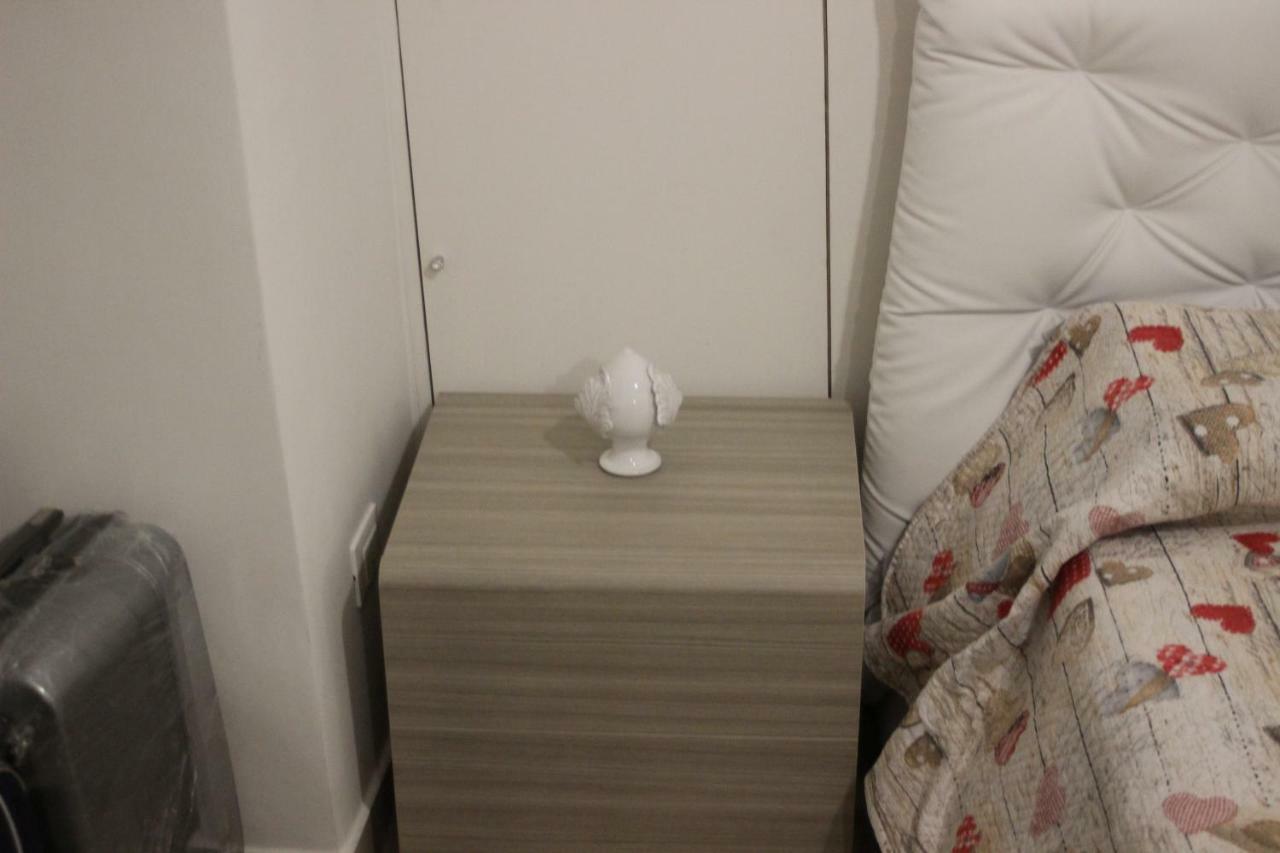 Lucy Sweet Home 莫诺波利 外观 照片